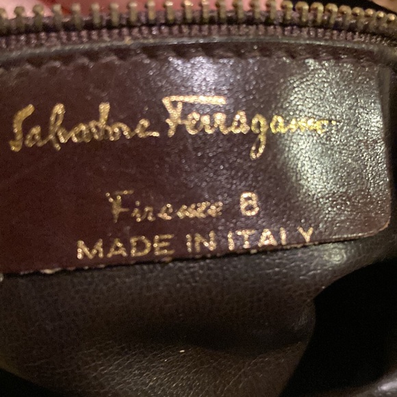 Salvatore Ferragamo vintage Snake buttercup  bag chain or clutch . - Picture 4 of 13